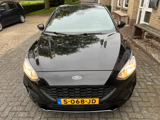 Ford Focus 1.0 EcoBoost ST Line Business 2018 Benzine 45
