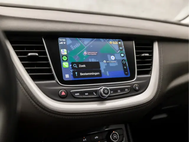 Opel Grandland X 1.2 Turbo Sport 2021 Benzine 19