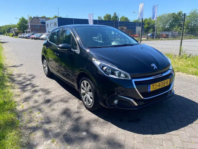 Peugeot 208 1.2 PureTech Blue Lion | NAP | Airco 2018 Benzine 3