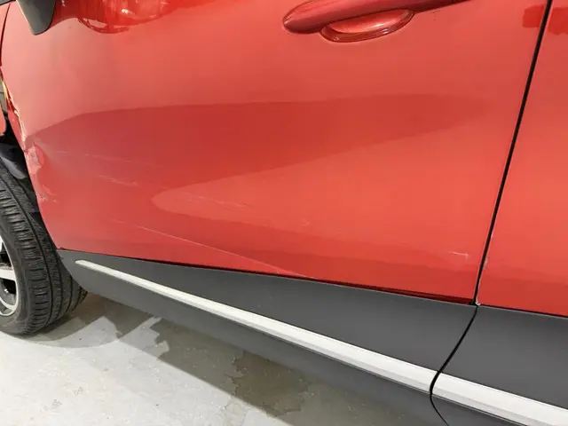 Renault Captur 0.9 TCe Helly Hansen NAP 2015 Benzine 12