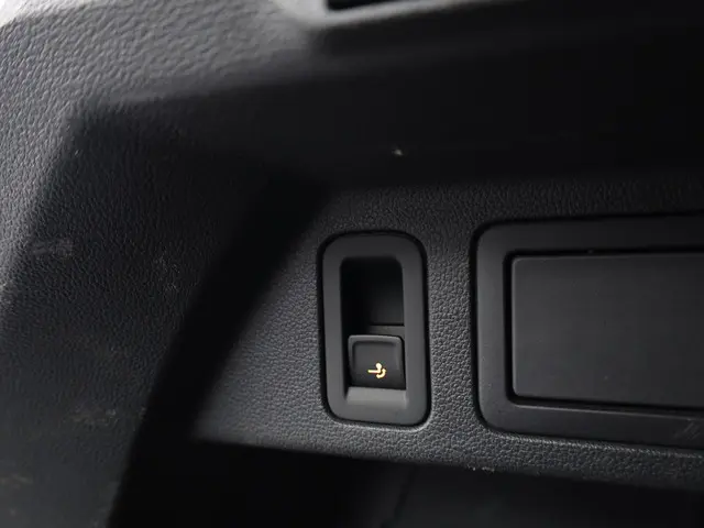 Volkswagen Tiguan R 2022 Benzine 36