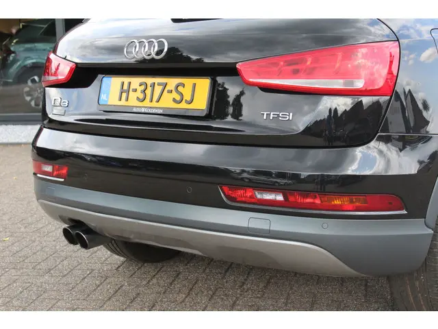 Audi Q3 1.4 TFSI 150pk sport S-Line 2015 Benzine 5