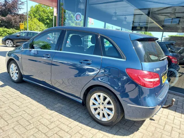 Mercedes-Benz B-Klasse 180 Ambition 2012 Benzine 5