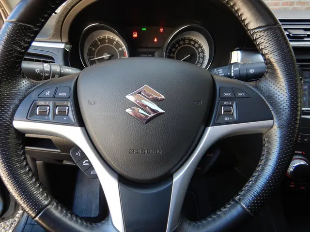 Suzuki Kizashi 2.4 Sport 2013 Benzine 17