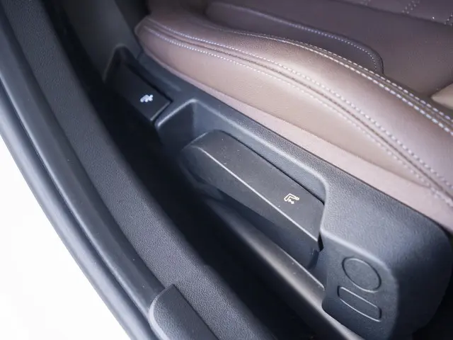 BMW 3 Serie Touring 320i 2025 Benzine 36