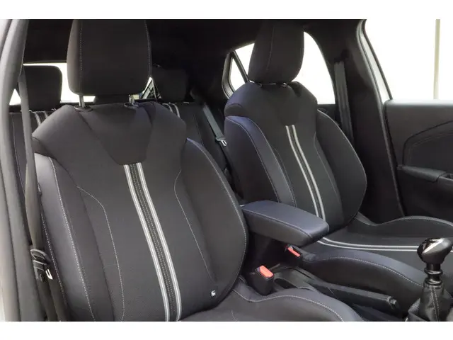 Opel Corsa 1.2 Turbo GS 2025 Benzine 15