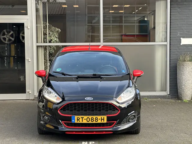 Ford Fiesta 1.0 EcoBoost Black Edition 2017 Benzine 10