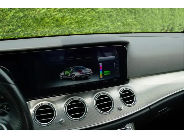 Mercedes-Benz E-Klasse E 250 Ambition 2016 Benzine 43
