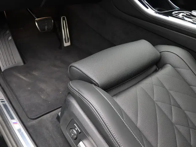 BMW X5 xDrive50e 2025 Hybride Benzine 13