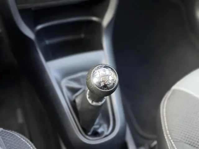 Citroën C3 1.2 VTi Collection 2013 Benzine 24