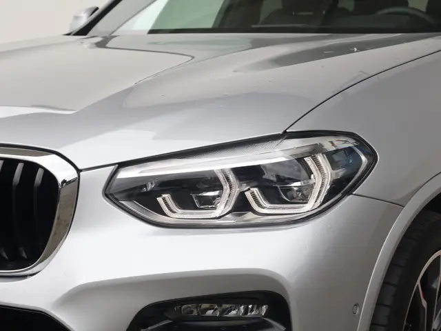 BMW X3 xDrive30e eDrive Edition 2021 Hybride Benzine 6