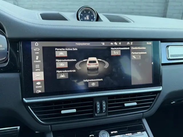 Porsche Cayenne 2.9 S Platinum Edition 2020 Benzine 26