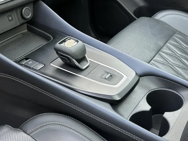 Nissan QASHQAI 1.3 MHEV Xtronic Tekna Plus 2023 Benzine 41