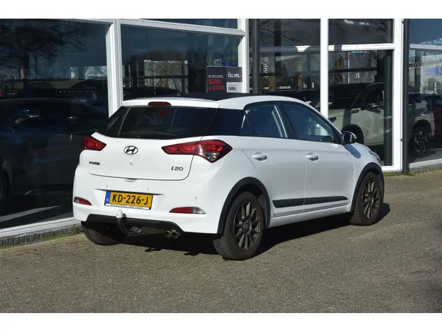 Hyundai i20 1.0 T-GDI Comfort 2016 Benzine 17