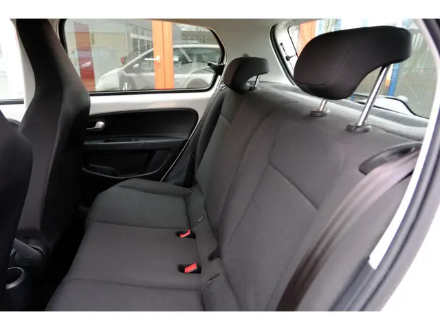 Volkswagen up! 1.0 BMT move up! Airco|LMV 2019 Benzine 17