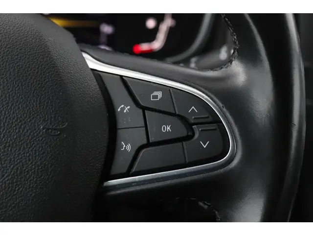 Renault Mégane Estate 1.3 TCe Intens 2021 Benzine 33
