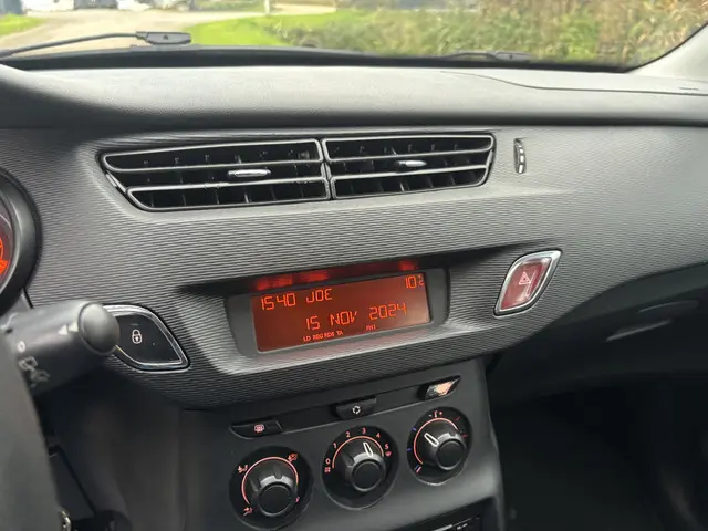 Citroën C3 1.0 VTi Attraction / 5-DEURS / AIRCO 2013 Benzine 10