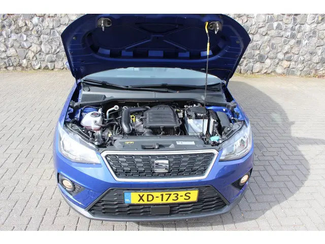 SEAT Arona 1.0 TSI Style Business Intense 2018 Benzine 27