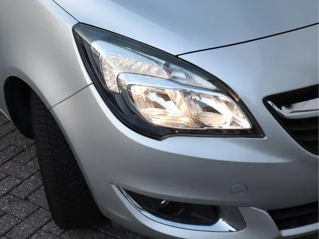Opel Meriva 1.4 Turbo Design Edition 120PK 2016 Benzine 10