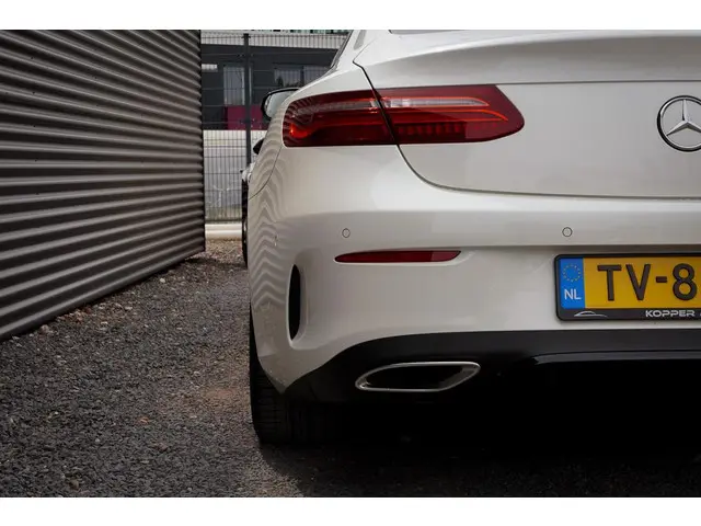 Mercedes-Benz E-Klasse Coupé 200 Premium 2018 Benzine 47