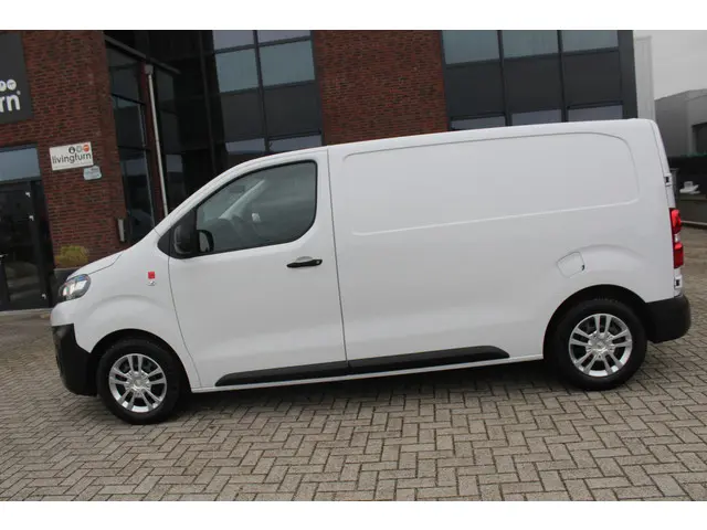 Citroën Jumpy 2.0 BlueHDI L2 2024 Diesel 2