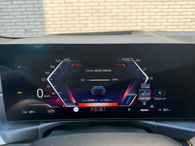 BMW i4 EDrive40 High Executive 84 kWh 2023 Elektrisch 11