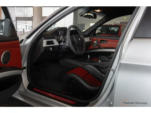 BMW M3 CRT E90 2012 Benzine 2