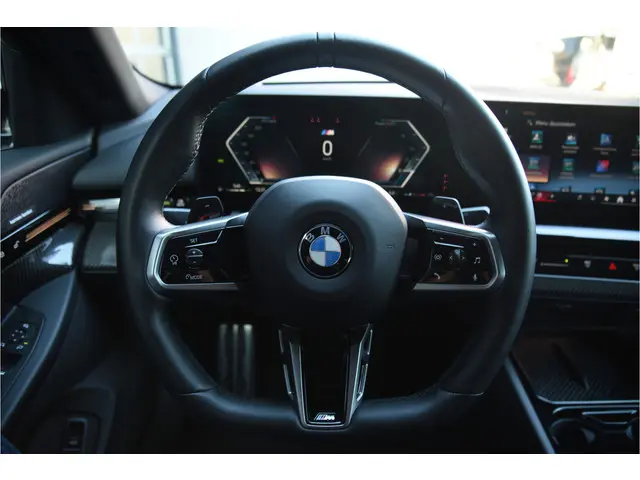 BMW 5 Serie 520i M-Sport 2024 Benzine 11