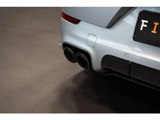 Porsche Cayenne Coupé 3.0 E-Hybrid 2025 Hybride Benzine 24