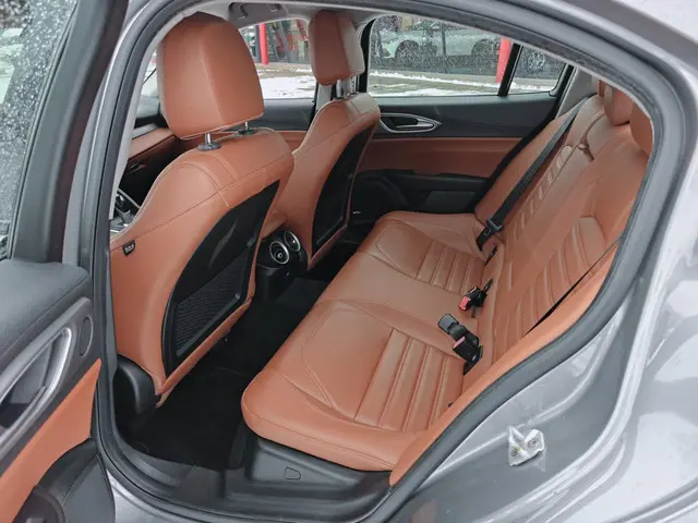 Alfa Romeo Giulia 2.0T Super Velocé Pack 2019 Benzine 13