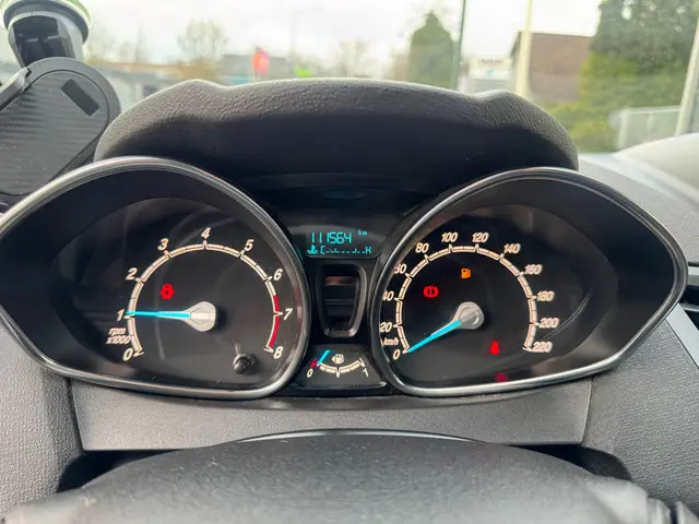 Ford Fiesta 1.0 Style Airco,Led, Navigatie 2015 Benzine 25