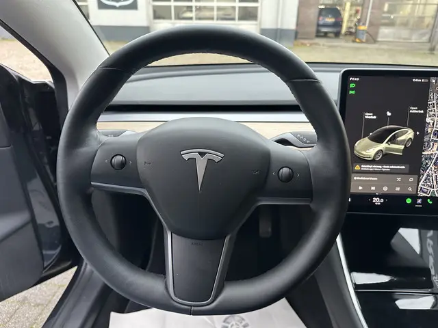 Tesla Model 3 Long Range AWD 75 kWh 2019 Elektrisch 16