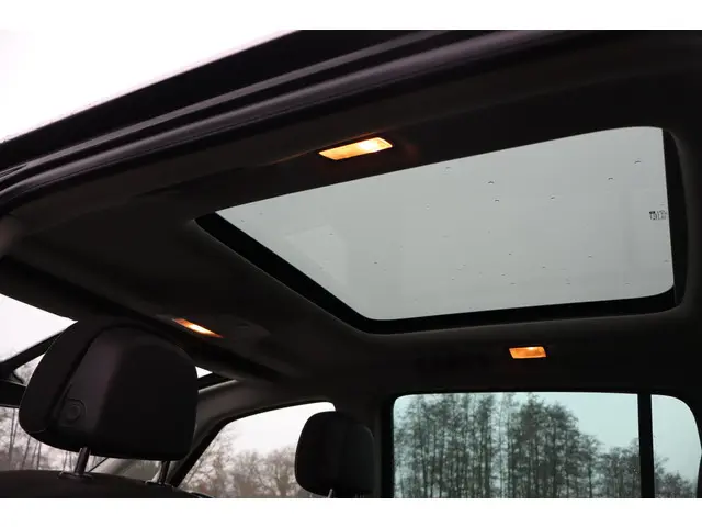 Opel Zafira Tourer 1.4 Cosmo 2012 Benzine 18