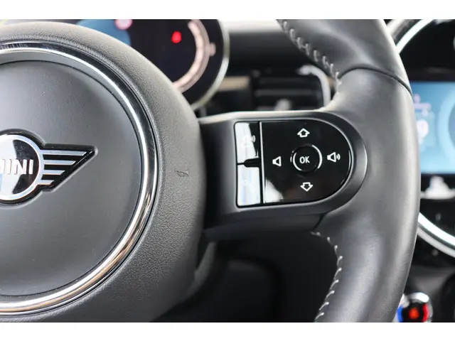 MINI Electric Mini MINI Yours 33 kWh 2021 Elektrisch 14