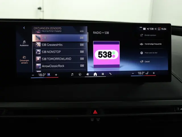 BMW iX xDrive40 2025 Elektrisch 65