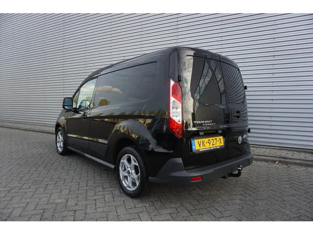 Ford Transit Connect 3