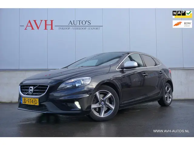 Volvo V40 2.0 T2 R-Design 2016 Benzine