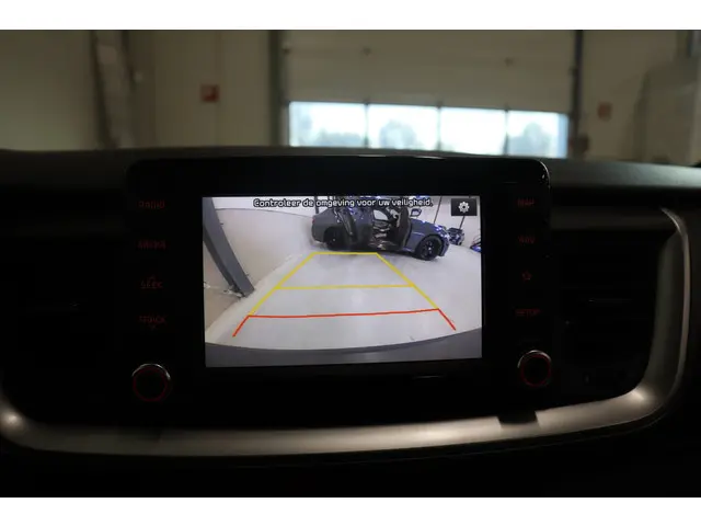 Kia Stonic 1.0 T-GDi DynamicLine 2019 Benzine 24