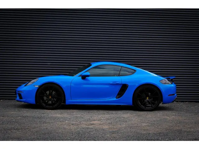 Porsche 718 Cayman 2.0 2017 Benzine 3