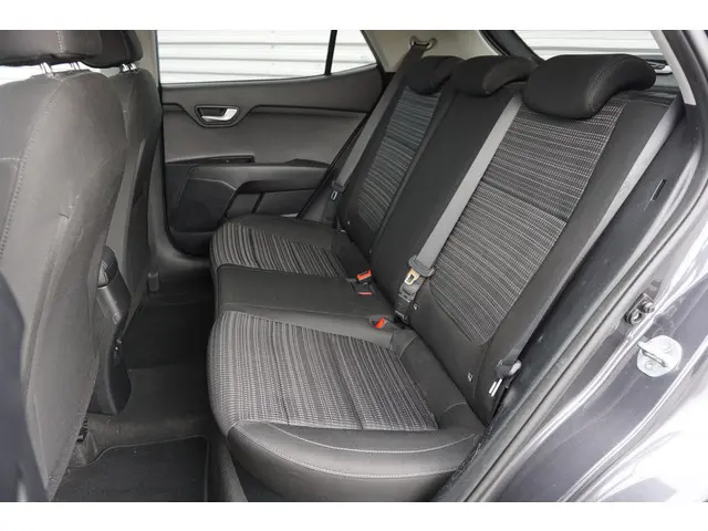 Kia Stonic 1.4 MPi 2019 Benzine 11