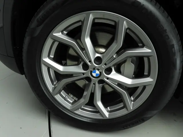 BMW X3 xDrive30e 2020 Hybride Benzine 47