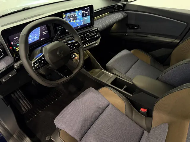 Renault 5 Comfort Range Techno 52 kWh 2025 Elektrisch 23