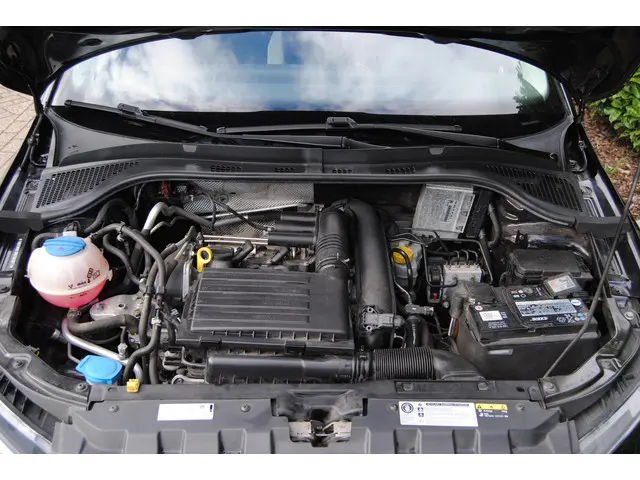 Škoda Fabia 1.2 TSI JOY 2017 Benzine 17