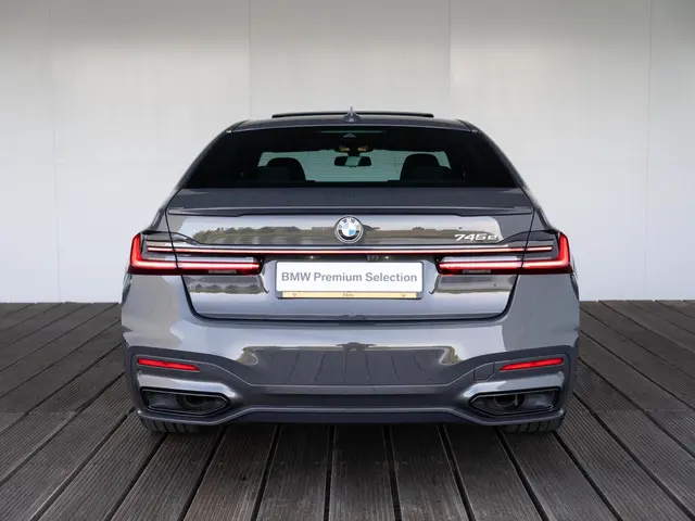 BMW 7 Serie Sedan 745e 2020 Hybride Benzine 5