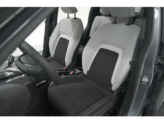 Citroën C3 1.2 Turbo 100pk Max 2025 Benzine 29