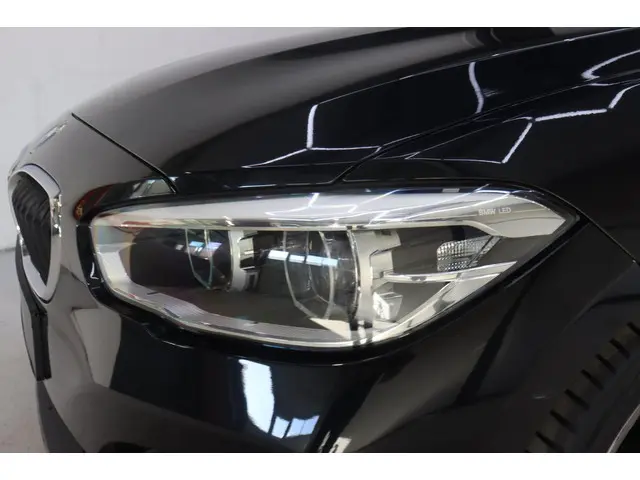 BMW 1 Serie 125i M-sport Led ALL-Black 2016 Benzine 3