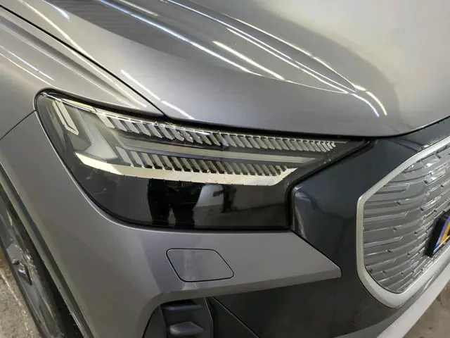 Audi Q4 e-tron 40 Advanced 77 kWh 2021 Elektrisch 12