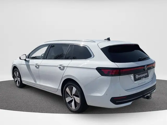 Volkswagen Passat 2