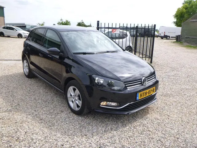 Volkswagen Polo 1.0 Easyline 2016 Benzine 3