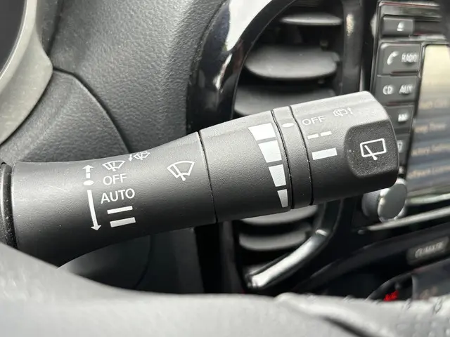 Nissan Juke DIG-T 115 MT N-Connecta 2018 Benzine 23